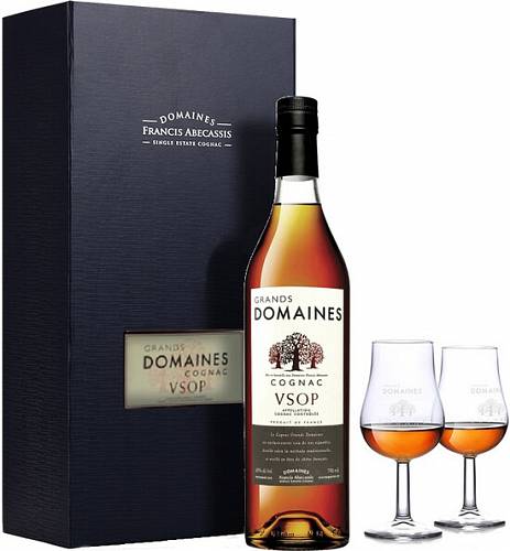 Коньяк Grands Domaines VSOP with 2 glasses  700 мл 