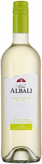 Вино Vina Albali  Sauvignon Blanc  Low Alcohol  Винья Албали Совиньо