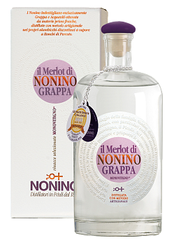 Граппа Il Merlo di Nonino Monovitigno gift in box  700 мл