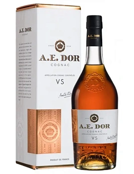 Коньяк  A.E.DOR VS gift in box  700 мл