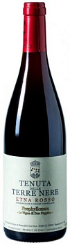 Вино Tenuta delle Terre Nere Prephylloxera La Vigna di Don Peppino Etna Rosso DOC Тенута делле Терре Нере Префилоксера Ла Винья ди Дон Пеппино Этна Росо 2017 750 мл