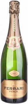 Игристое вино Ferrari Perle Brut Trento DOC gift box  2009 750 мл
