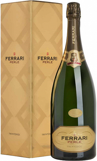 Игристое вино Ferrari Perle Brut Trento gift box DOC  1500 мл