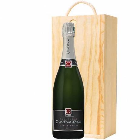Шампанское Chassenay d'Arce Cuvee Brut Premiere wooden in box 3000 мл
