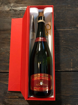 Шампанское Comtes de Dampierre  Grand Vintage Grand Cru brut gift box  2012 750 мл