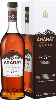 Коньяк Ararat 5 gift box with cards 700 мл