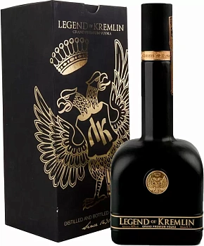 Водка Легенда Кремля Эксклюзив в черной матовой бутылке черный футляр  п/у  700 мл 40 %