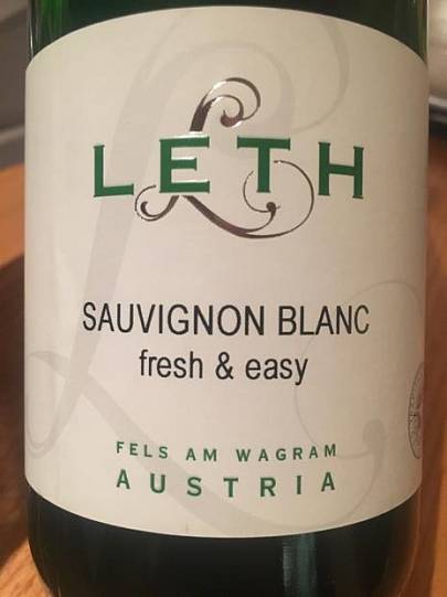 Вино Leth Sauvignon Blanc Fresh & Easy  Лет Совиньон Блан Фреш эн