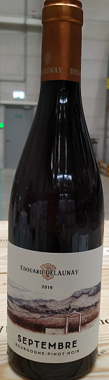 Вино Edouard Delaunay Bourgogne Pinot Noir September   2020 750 мл