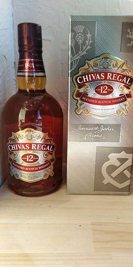 Виски Chivas Regal 12 years old  gift box  700 мл