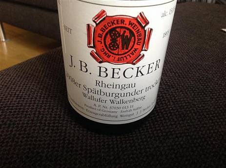 Вино J.B. Becker Rheingau Spätburgunder Spätlese trocken Wallufer Walkenberg Qualit