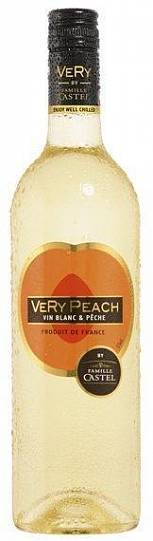 Винный напиток Very Peach Famille Kastel Вери Пич Фамиль Кас