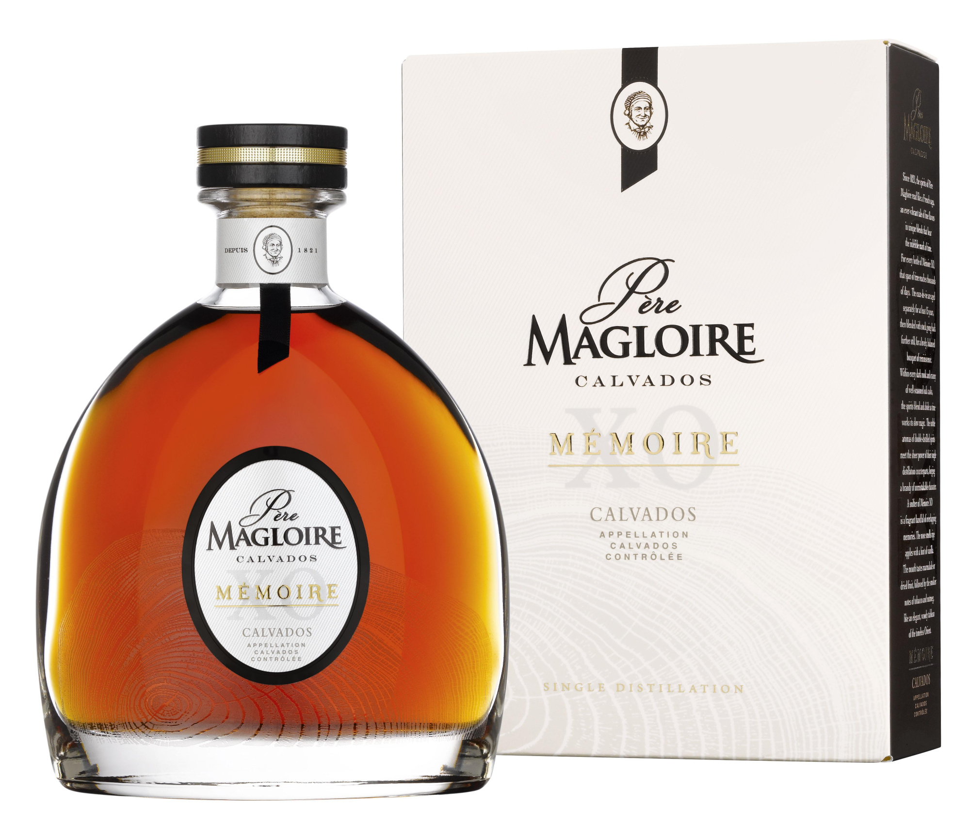 Кальвадос Pere Magloire Memoire XO in gift box700 мл