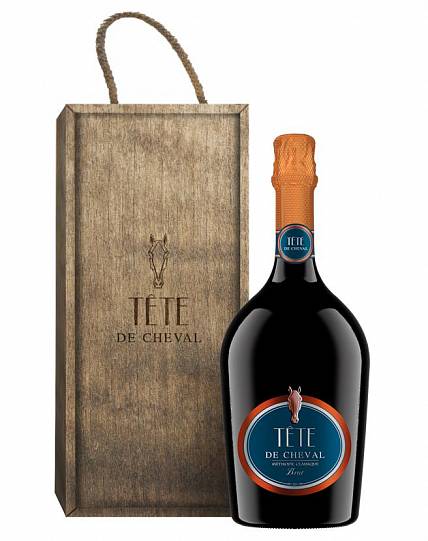Игристое вино  Tête de Cheval  gift box  1500 мл